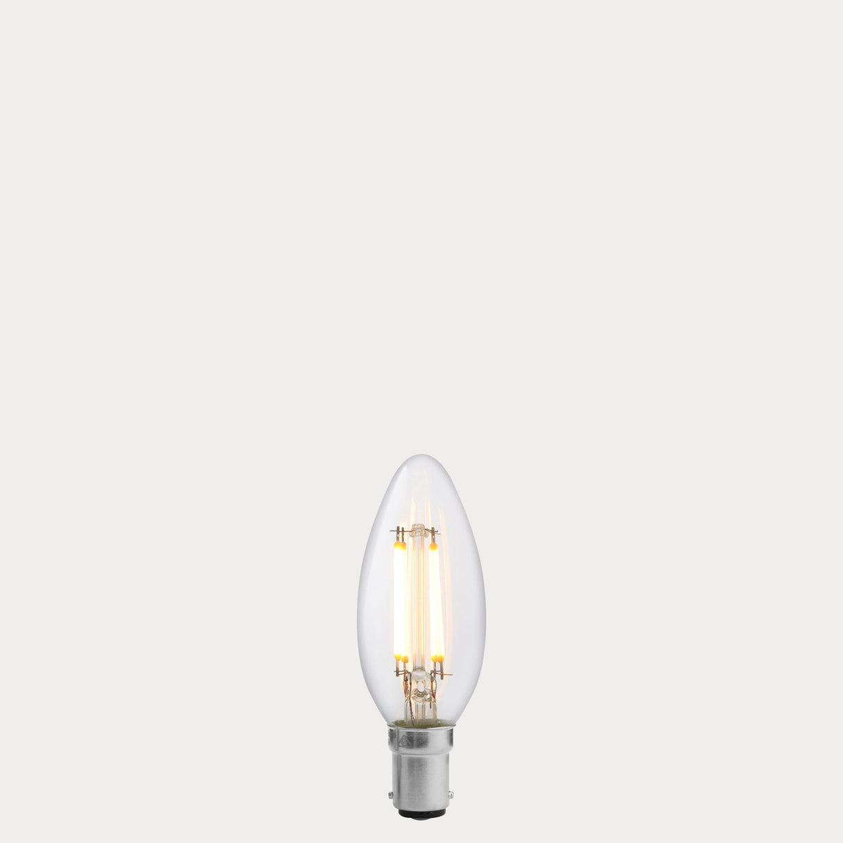5.5W Candle LED Bulb B15 Clear in Warm White