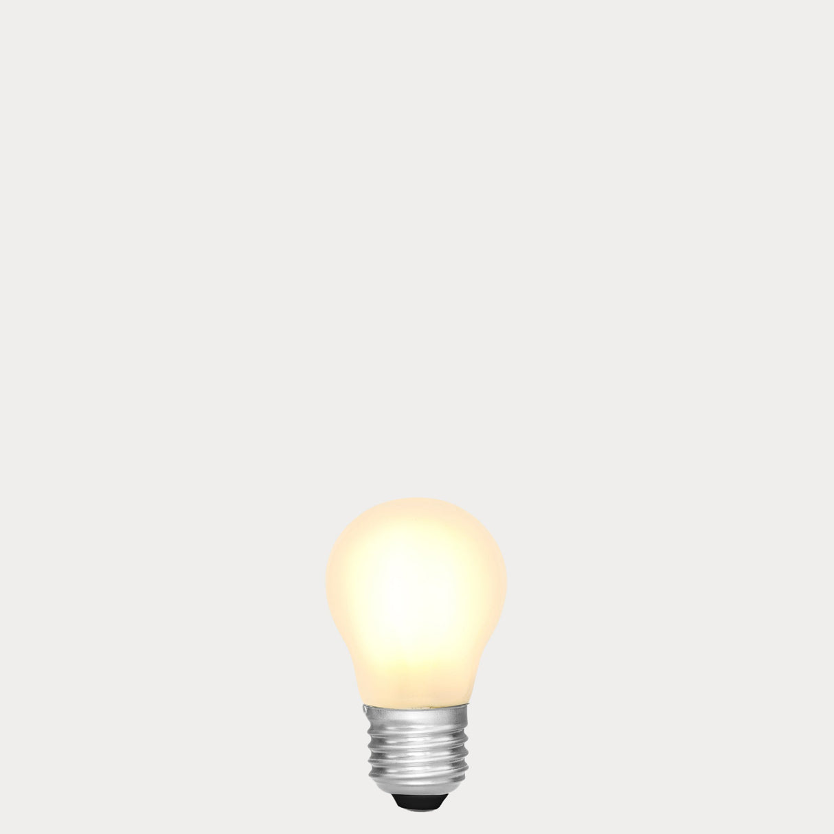 5.5W Fancy Round LED Bulb E27 Frost in Warm White